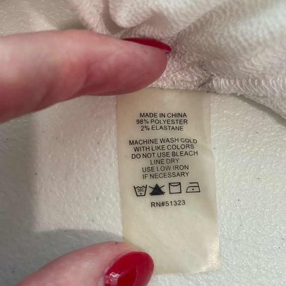 Vince Camuto White Overlay Front Blouse Crew Neck Long Sleeve S EUC - Picture 5 of 5